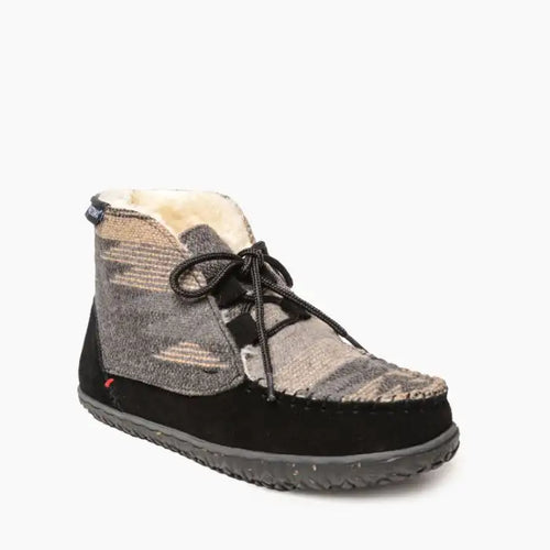 Minnetonka Torrey Boot - Black Multi Color