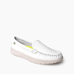 Minnetonka Women's Discover Deerskin - White