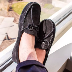 Minnetonka Classic Moccasin - Black