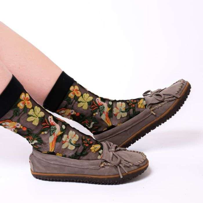 ミネトンカ 204 KILTY UNBEADED 本革モック US8 約25cm Minnetonka Kilty Tread Women's Moccasin - Gray – The Covered