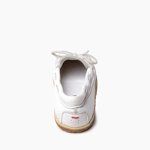 Minnetonka Women's Deerskin Tread - White